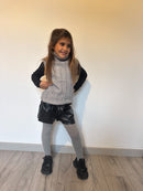 Short en simili cuir